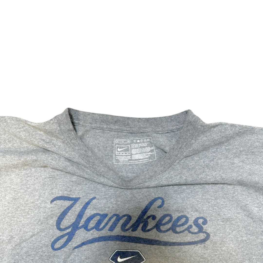 Vintage NIKE Yankees Team Tee